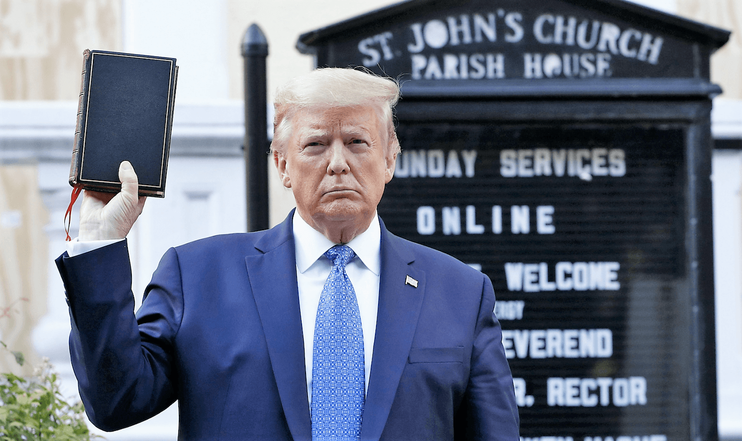 Trump-and-bible.png