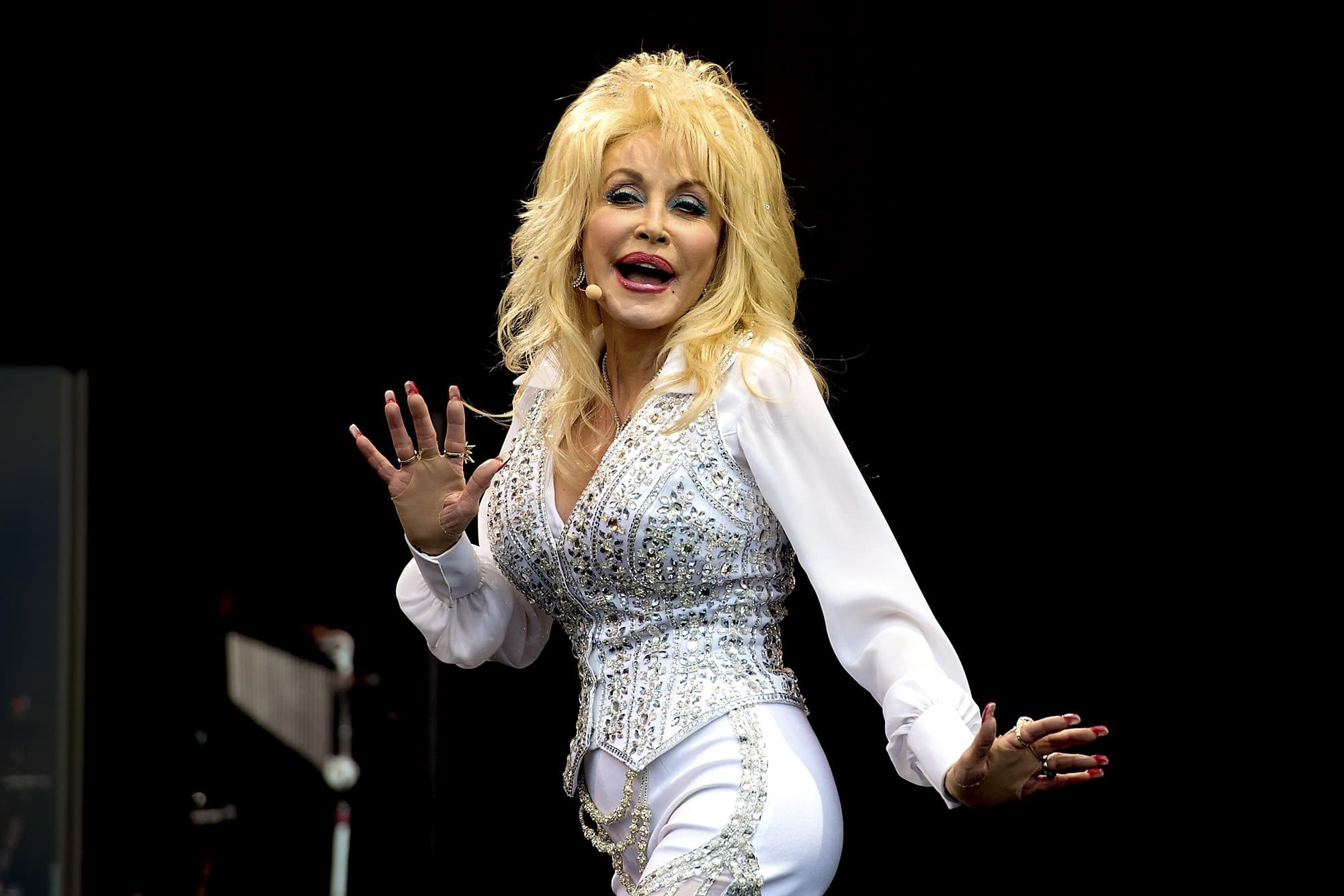 dolly-hit-piece.jpg
